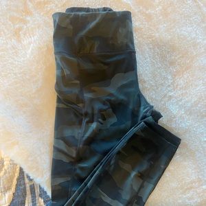 Ultimate Stash Pocket Camo 7/8